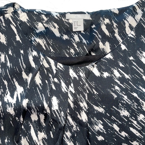 H&M Dress - Picture 5 of 7